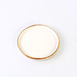 Plato Redondo en Cerámica Blanco – Filete Oro Grande